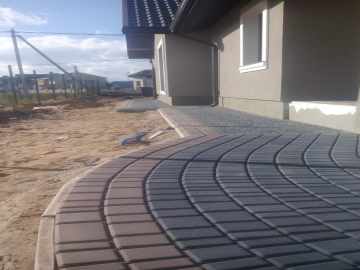 Отмостка из тротуарной плитки в Минске от ИП Агапов Д