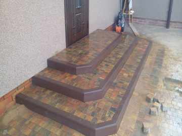 Укладка тротуарной плитки на крыльцо от ИП Агапов Д